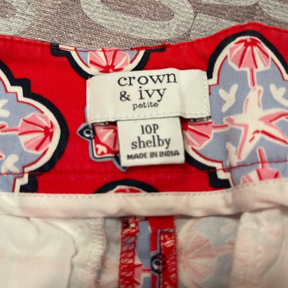 Crown & Ivy Shelby shorts - Picture 3 of 3
